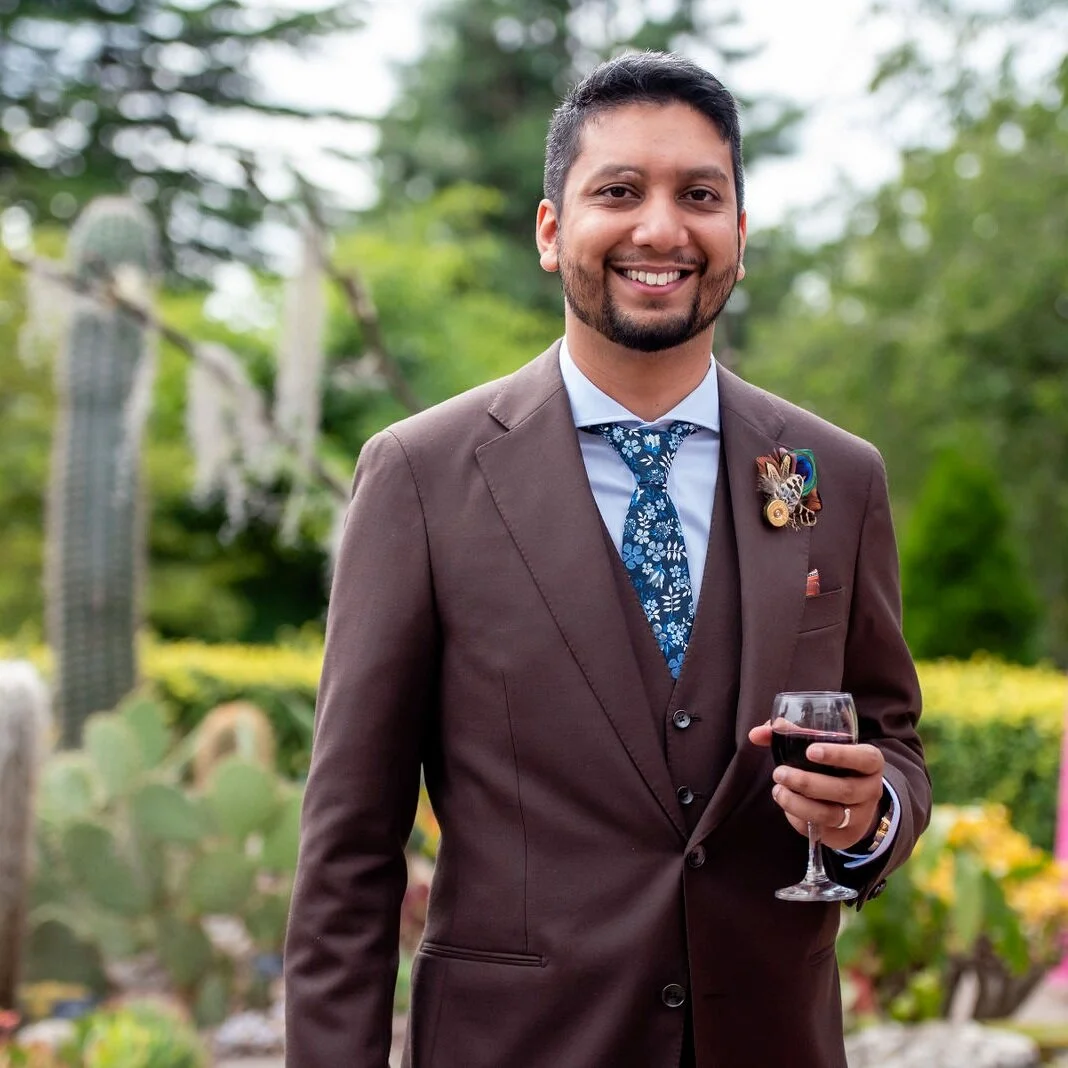 English wedding suit 2025